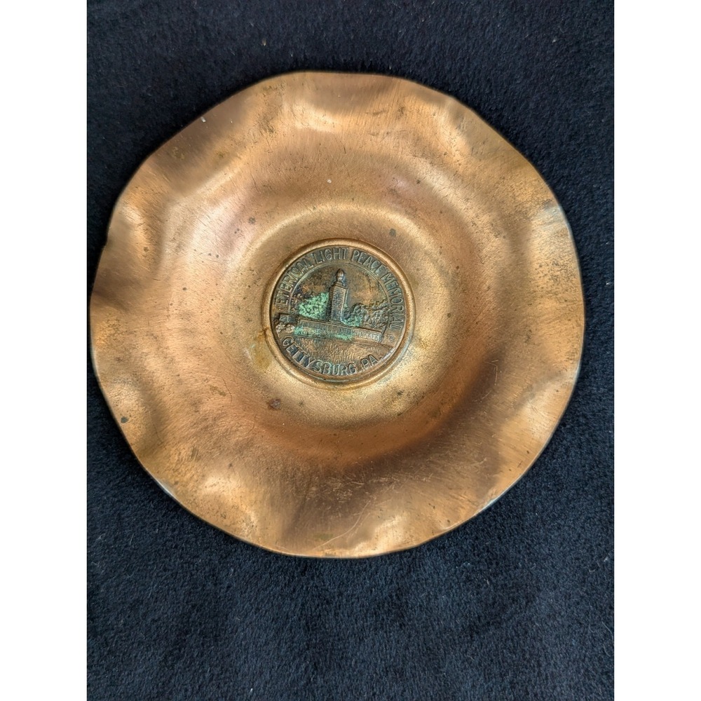 VTG Gettysburg PA Eternal Light Peace Memorial Copper Ashtray Souvenir Scalloped